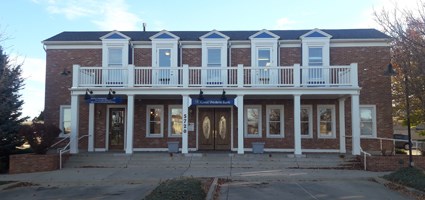 Exterior view of Great Western Bank in Broomfield, Colorado.